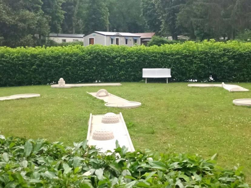 Mobil-Home Au Parc Des Roches Saint-Chéron Exteriör bild