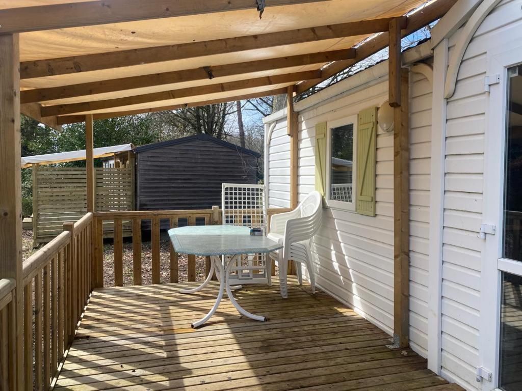 Mobil-Home Au Parc Des Roches Saint-Chéron Exteriör bild
